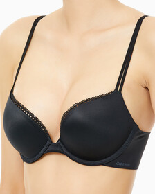 Buy 여성 캘빈 클라인 리퀴드 터치 푸쉬업 플런지 브라 in color BLACK