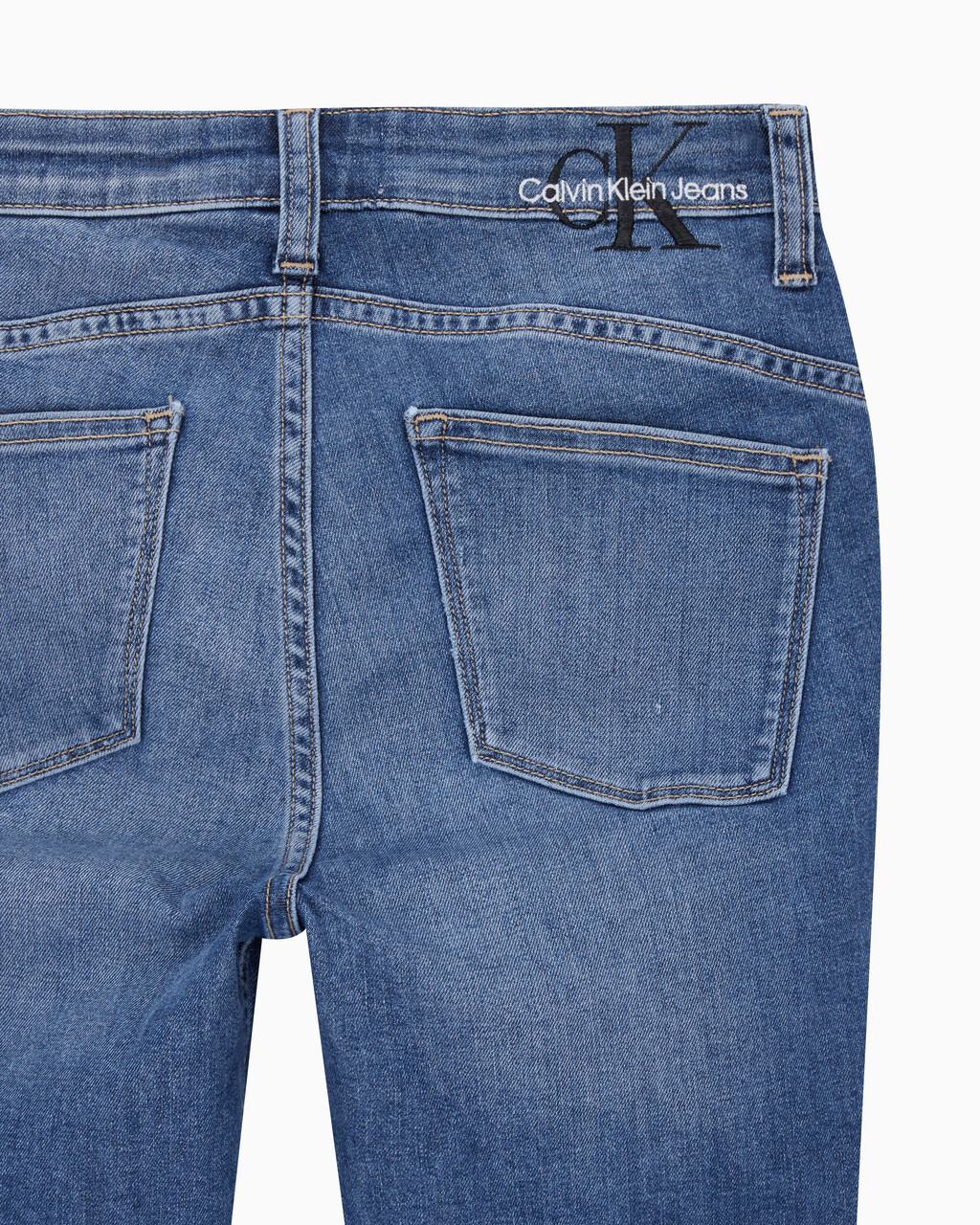 Buy 여성 하이라이즈 바디 스키니핏 미드 블루 앵클 37.5 데님 in color MID BLUE BACK EMBRO