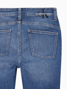 Buy 여성 하이라이즈 바디 스키니핏 미드 블루 앵클 37.5 데님 in color MID BLUE BACK EMBRO