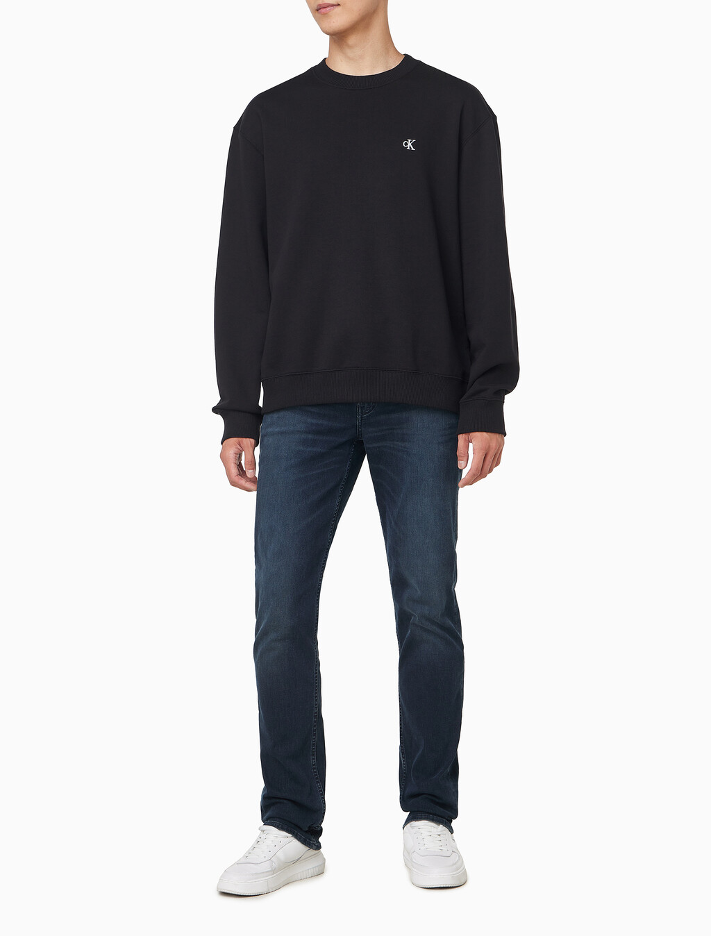 Buy 남성 프렌치테리 모노그램 크루넥 스웻셔츠 in color BLACK