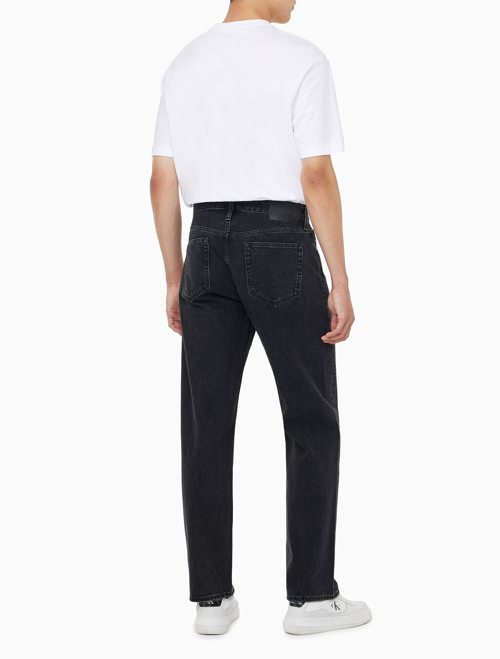 Buy 남성 90's 스트레이트핏 블랙 데님 in color WASHED BLACK LOGO LACE