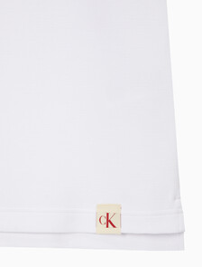 Buy 남성 릴렉스핏 텍스처드 피케 로고 반팔 티셔츠 in color BRILLIANT WHITE