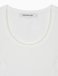 Buy 여성 립 오픈 백 크롭 탑 in color BRIGHT WHITE