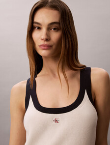 Buy 여성 우븐라벨 탱크 in color TOFU