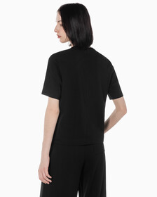 Buy 여성 릴렉스 핏 볼드 로고 반팔 티셔츠 in color BLACK