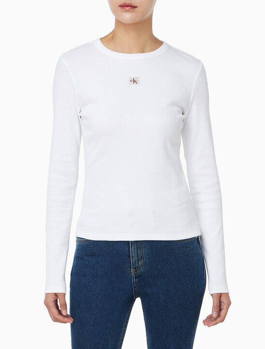 여성 우븐라벨 크루넥 롱슬리브 탑