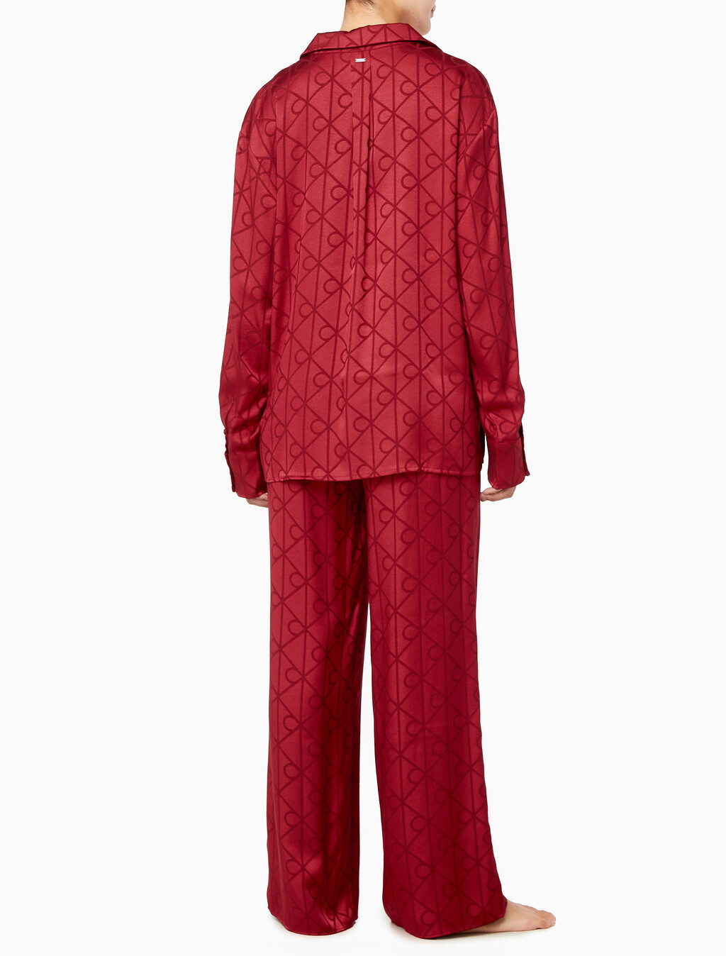 Buy 여성 샤인 새틴 자카드 AOP 셔츠 in color Red