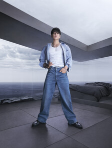 Buy 멀티스트라이프 쿨맥스 릴렉스 셔츠 in color Blue