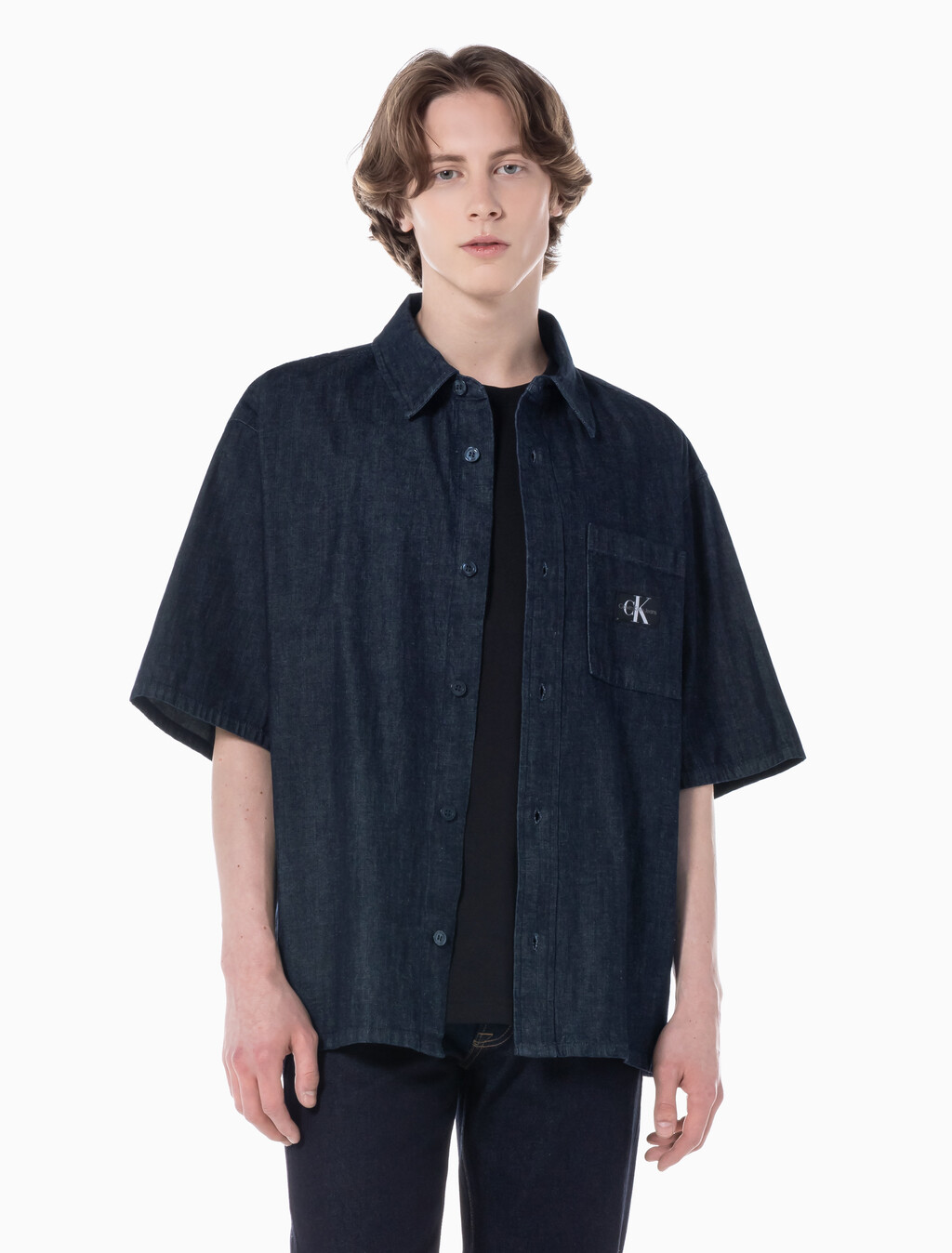 Buy 남성 캠프 반팔 데님 셔츠 in color BLUE BLACK HANGER LOOP