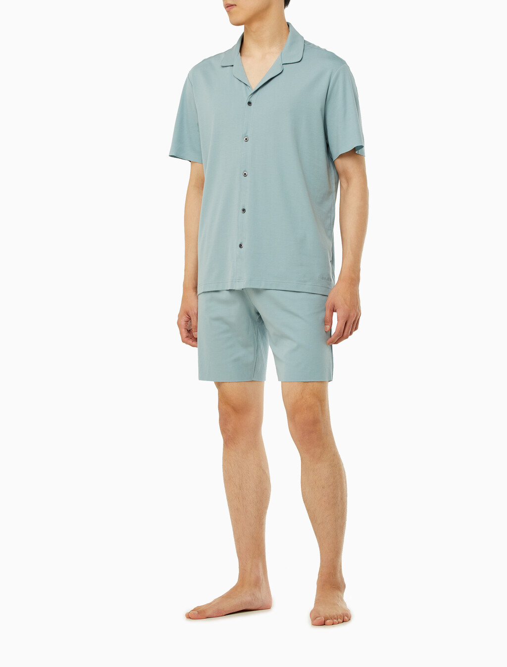 Buy 남성 CK 블랙 슬립 숏슬리브 버튼다운 탑 in color ARONA