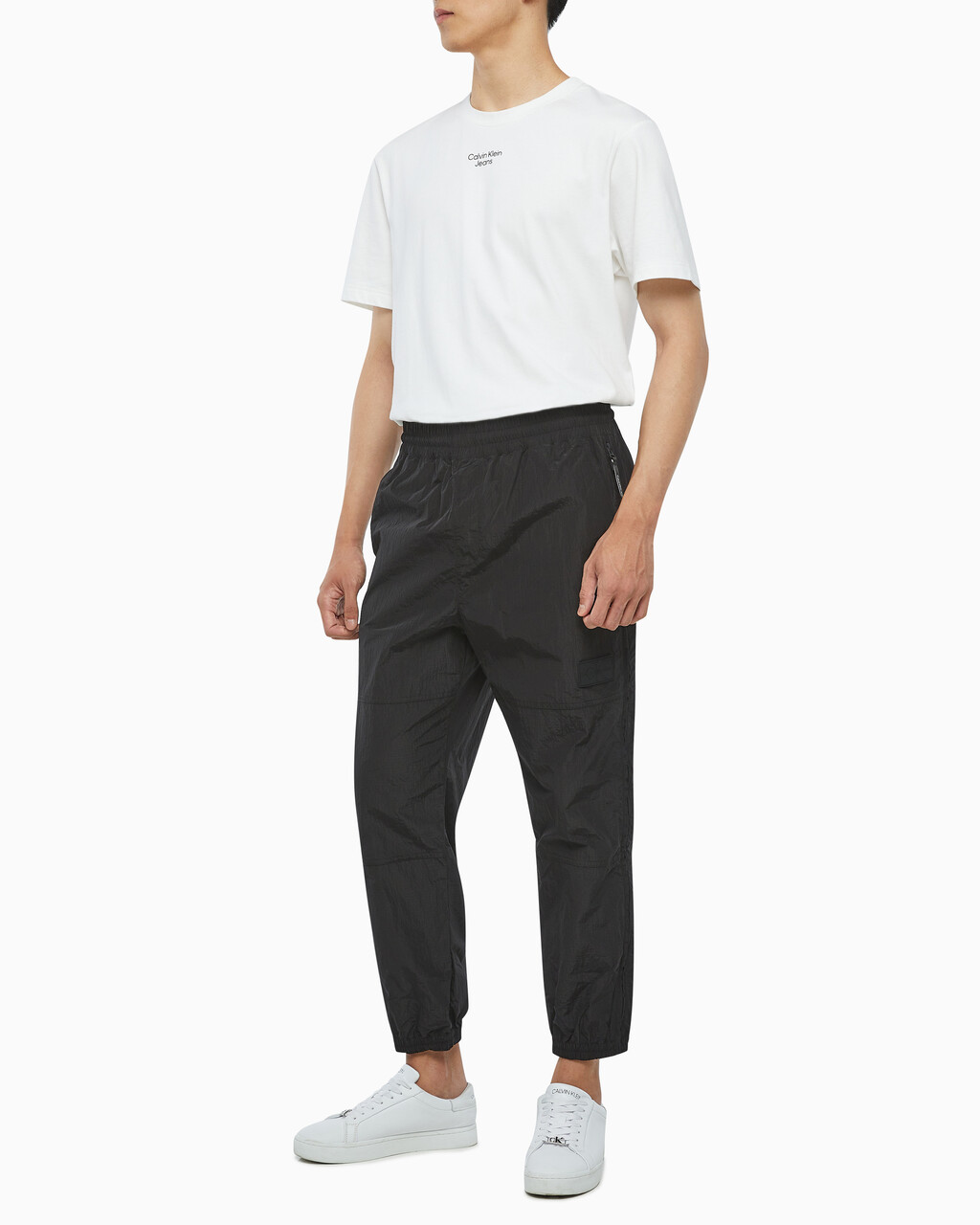 Buy 남성 사이즈 지퍼 조거 팬츠 in color CK BLACK