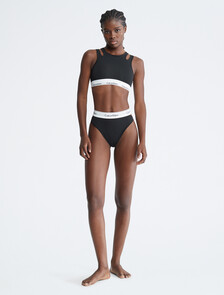 Buy 여성 모던 코튼 디컨스트럭티드 비키니 팬티 in color BLACK