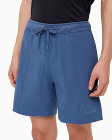 Buy 남성 레귤러 핏 에센셜 하이 스트레치 기능성 우븐 쇼츠 in color CRAYON BLUE