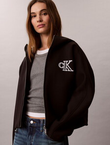 Buy 여성 숏 후디드 스쿠바 자켓 in color BLACK