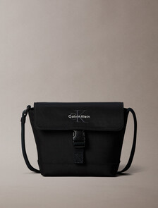 Buy 남성 볼드 로고 나일론 헤더 스몰 플랩 메신저 백 in color BLACK