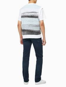 Buy 남성 릴렉스핏 스프레이 스웨터 베스트 in color TIE DYE AOP