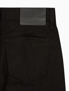 Buy 여성 로우라이즈 스트레이트핏 블랙 데님 in color WASHED BLACK LOGO LACE