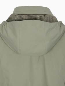 Buy 남성 릴렉스핏 패커블 후드 테크 자켓 in color KHAKI