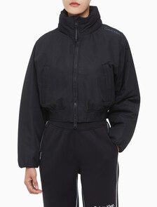 Buy 여성 크롭 패디드 재킷 in color BLACK