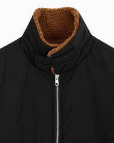 Buy 남성 리버서블 쉐르파 봄버 in color CK BLACK