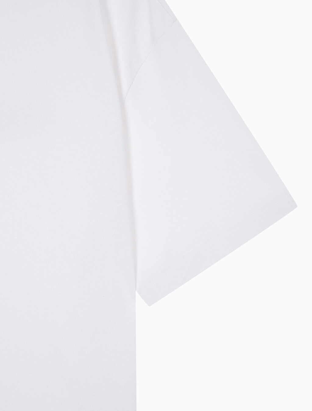 Buy 남성 릴렉스핏 CK 리퀴드 모노그램 로고 반팔 티셔츠 in color BRILLIANT WHITE