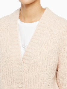 Buy 여성 크롭 케이블 가디건 in color PINK BEIGE
