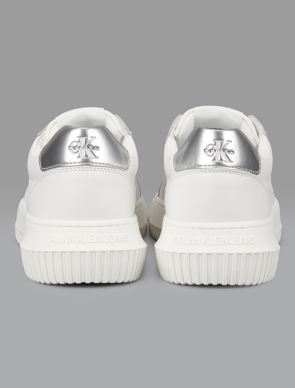 Buy 여성 말모 레더 청키 컵솔 스니커즈 in color WHITE/CIRRUS GREY/BLACK