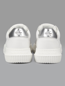 Buy 여성 말모 레더 청키 컵솔 스니커즈 in color WHITE/CIRRUS GREY/BLACK