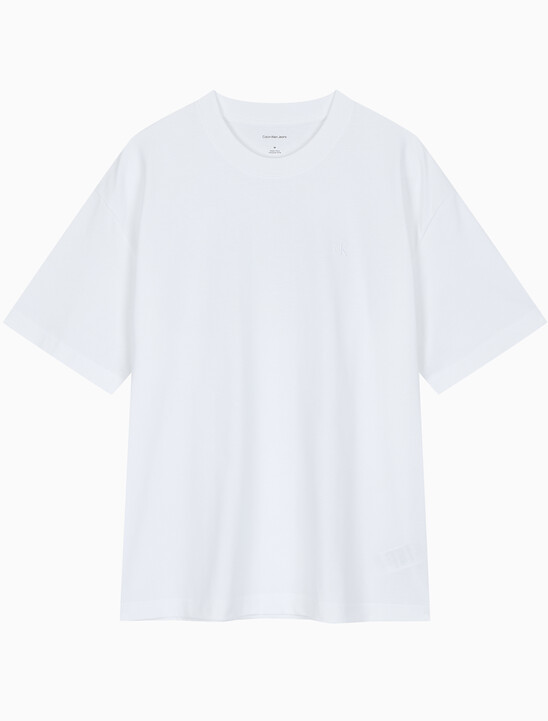 남성 오버핏 엠보스 모노로고 티