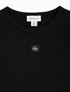 Buy 여성 우븐라벨 크루넥 롱슬리브 탑 in color BLACK