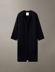Buy 여성 롱슬리브 캐시미어 울 블렌드 카라리스 롱 랩 코트 in color BLACK BEAUTY