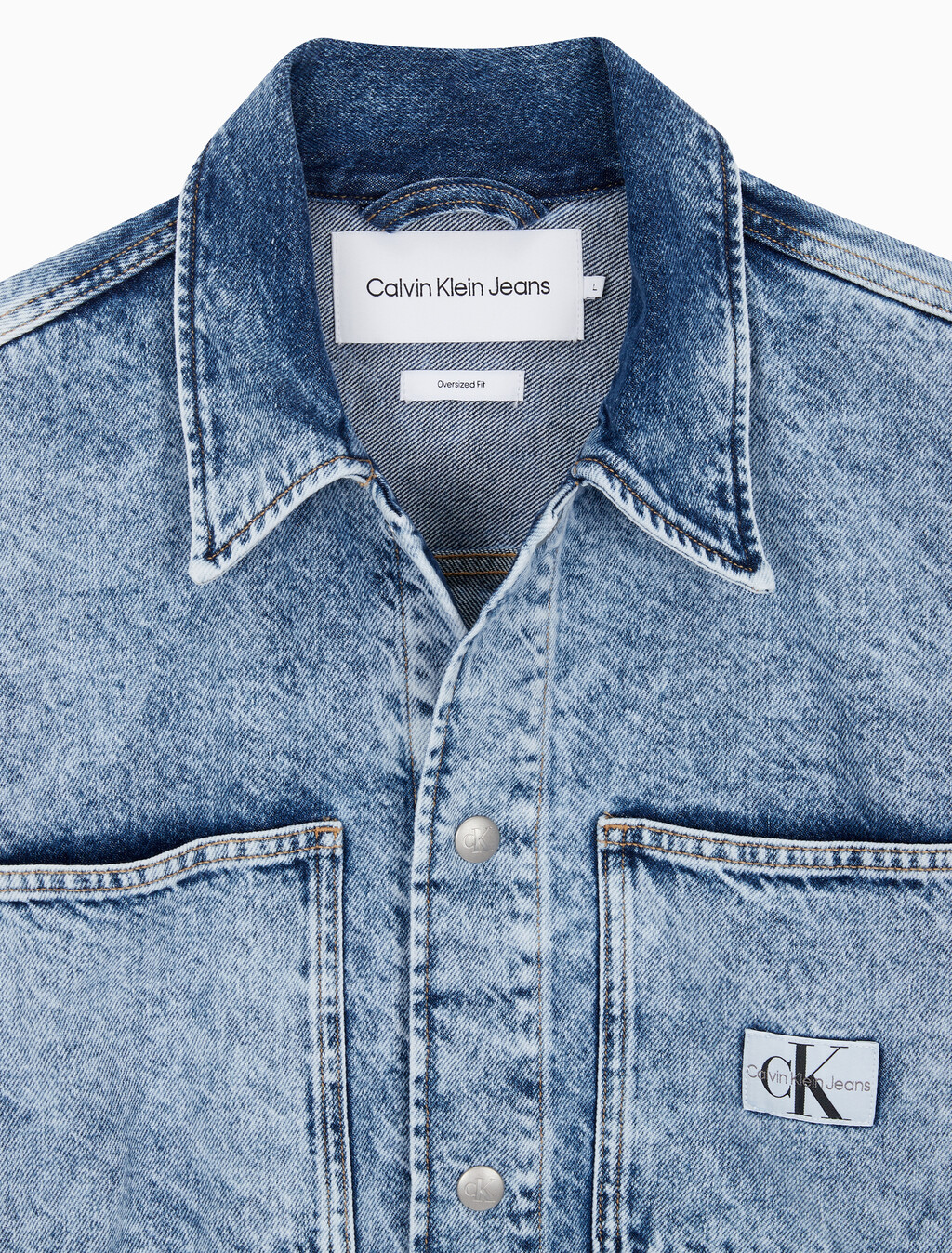 Buy 남성 오버사이즈 라이트 워시 셔츠 자켓 in color CHALKY BLUE