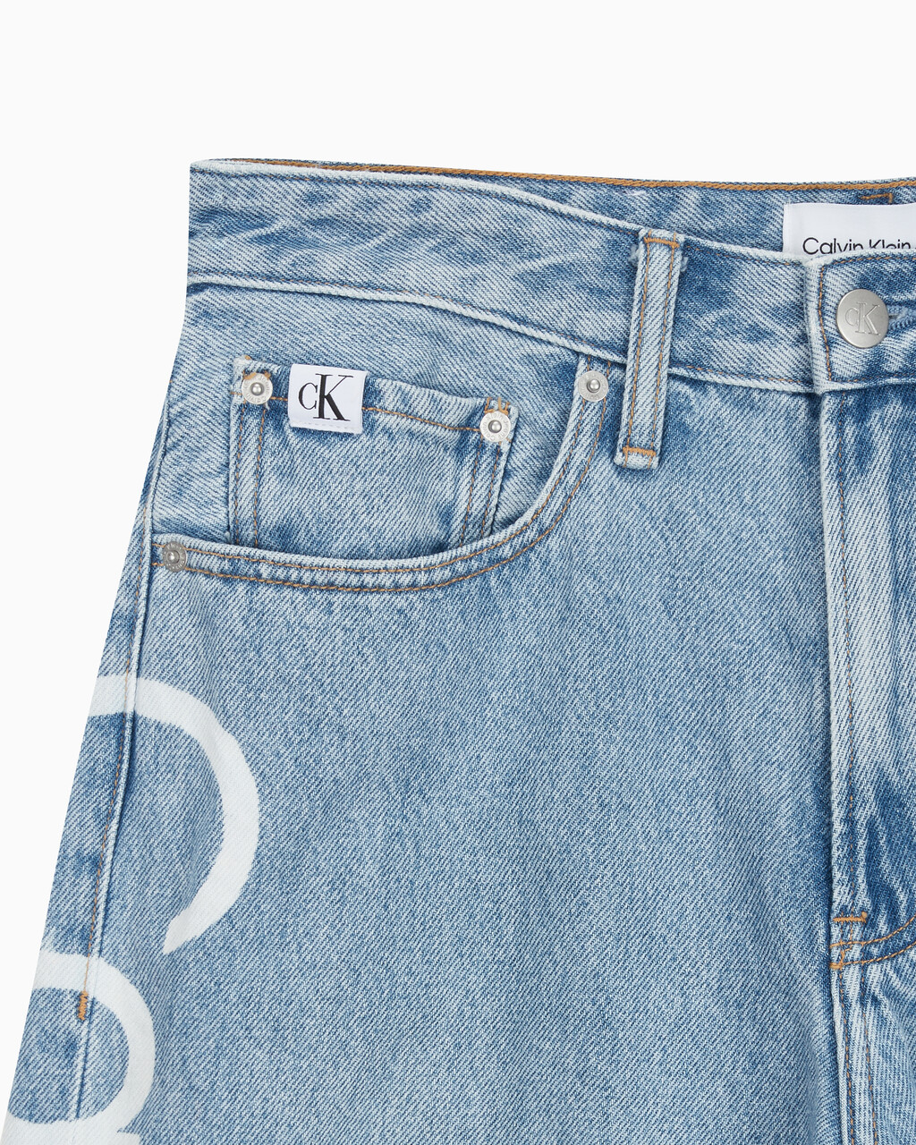Buy 남성 90's 루즈핏 라이트블루 데님 in color 028A CHALKY BLU