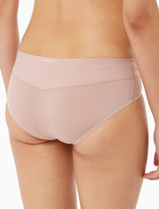 Buy 여성 인비져블 AF 힙스터 팬티 in color SUMMER TAUPE