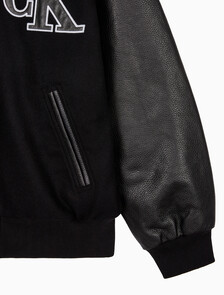 Buy 남성 바시티 봄버 자켓 in color BLACK