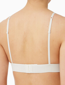 Buy 여성 헤리티지 애슬레틱 AF 트라이앵글 in color TOFU