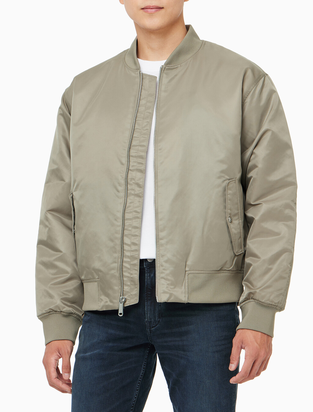 Buy 남성 히어로 봄버 자켓 in color KHAKI