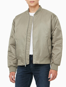Buy 남성 히어로 봄버 자켓 in color KHAKI