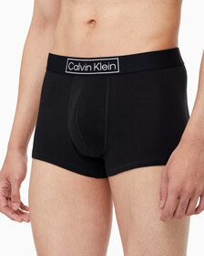 Buy 남성 CK 리이미진드 헤리티지 3PK 트렁크 in color BLACKGREY HEATHERWHITE
