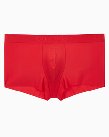 Buy 남성 CK 블랙 마이크로 싱글 로우라이즈 트렁크 in color ROUGE