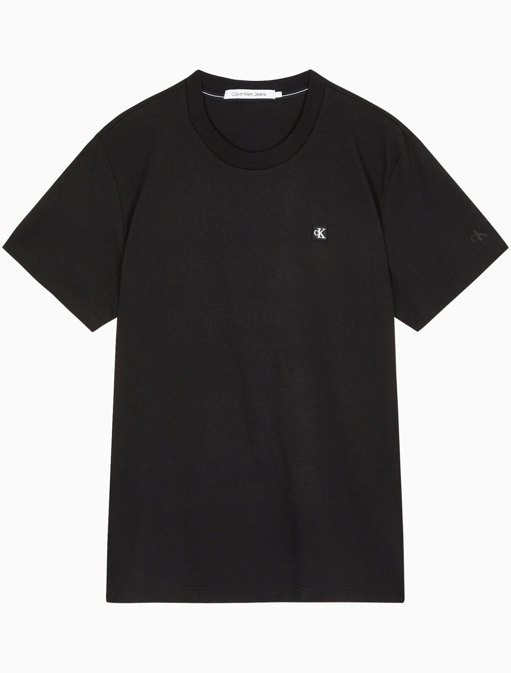 Buy 남성 레귤러핏 CK 로고 뱃지 반팔 티셔츠 in color CK BLACK