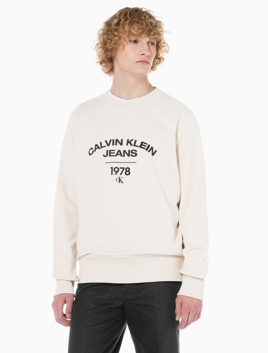 Buy 남성 커브 1978 로고 크루넥 스웨트셔츠 in color BLUR FLORAL_BLACK