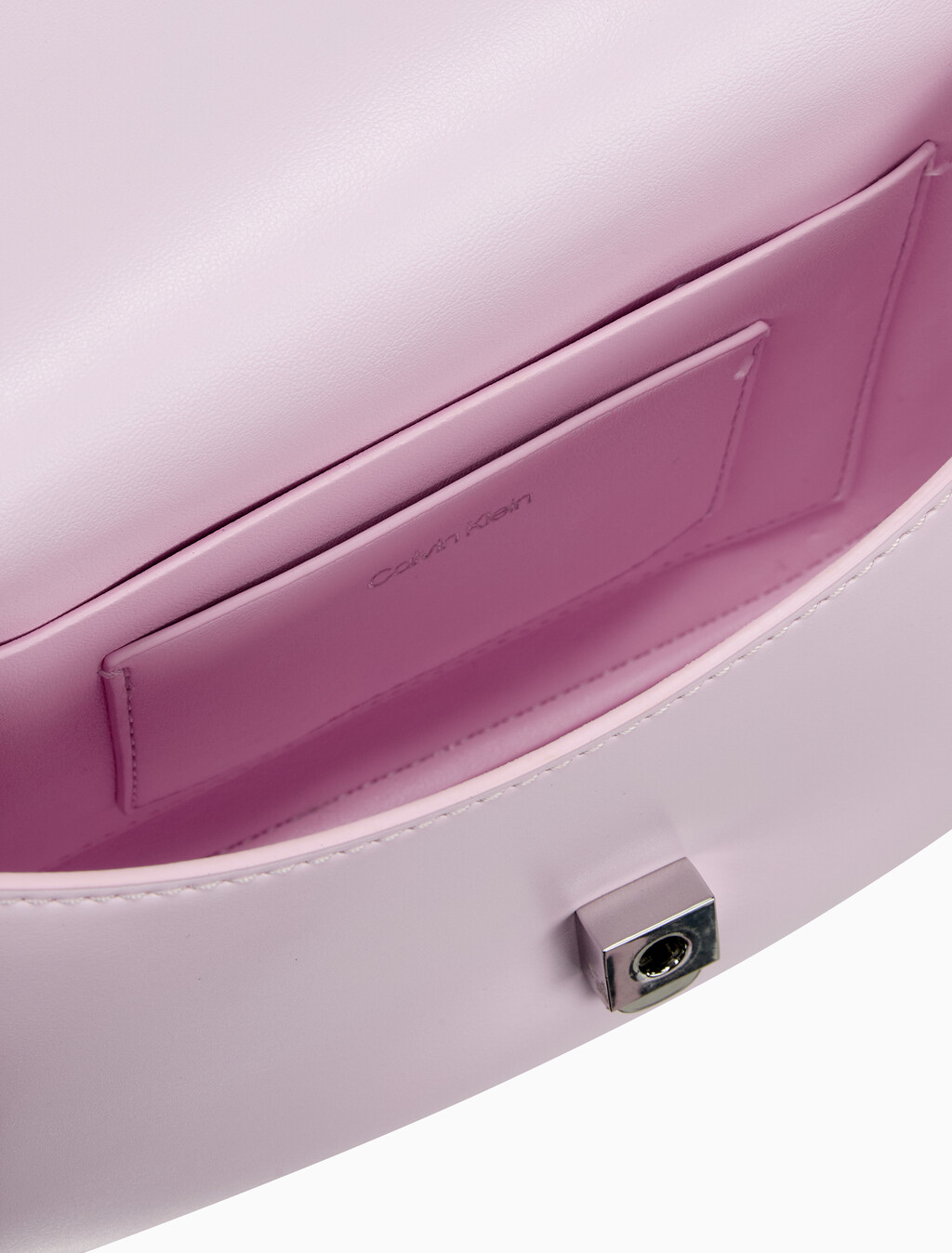 Buy 여성 하드웨어 모노그램 플랩 카메라 백 in color Pink