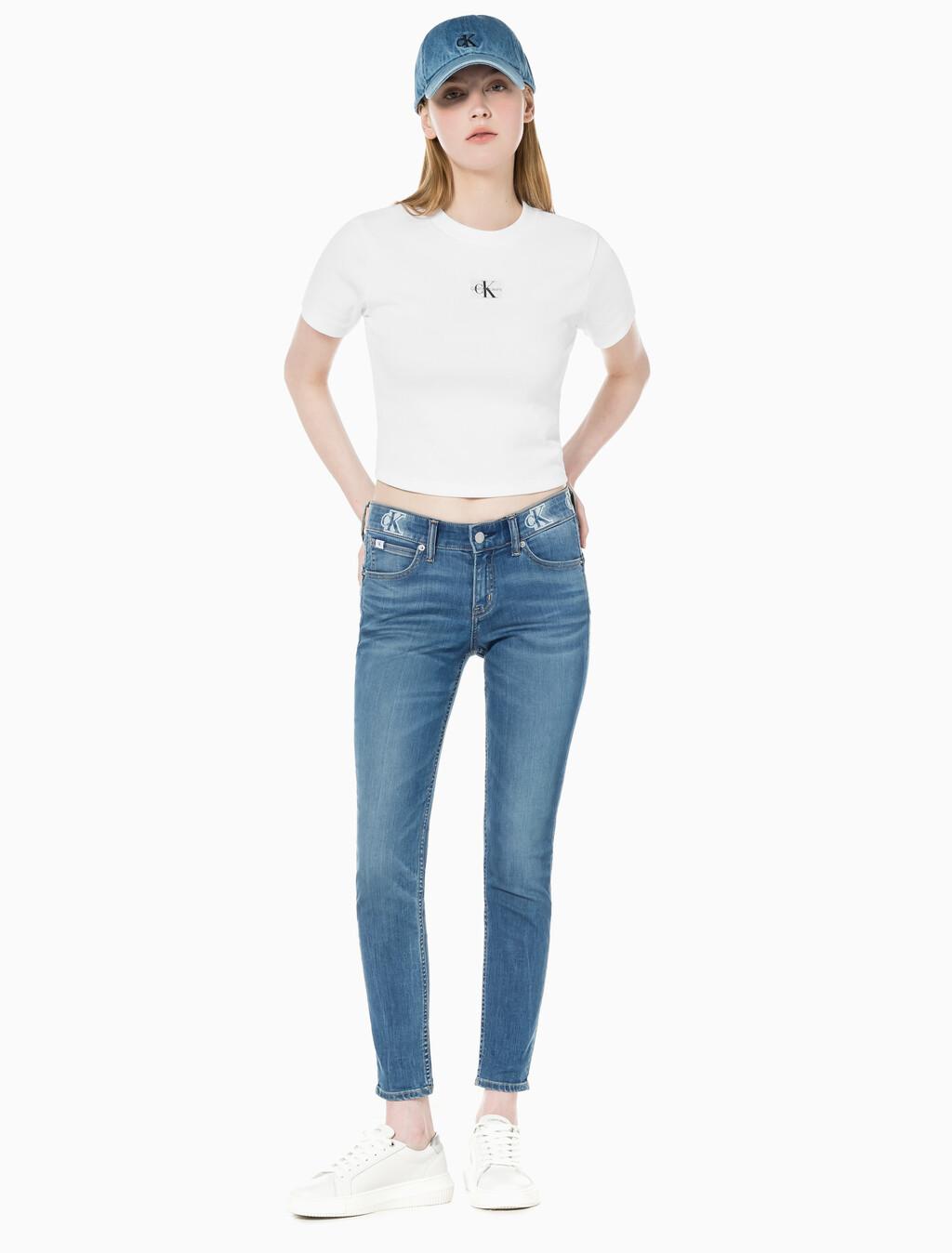 Buy 여성 바디핏 미드블루 앵클 데님 in color MID BLUE BACK EMBRO