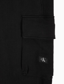 Buy 남성 릴렉스핏 밴딩 카고 스웻팬츠 in color CK BLACK