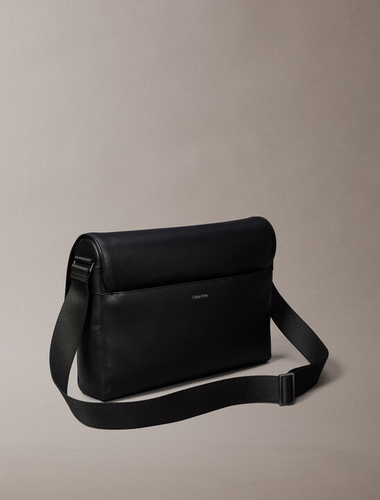 남성 하드웨어 엠블럼 플랩 메신저