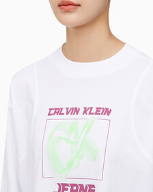 Buy 여성 하이퍼 리얼 롱슬리브 패션티 in color BRIGHT WHITE