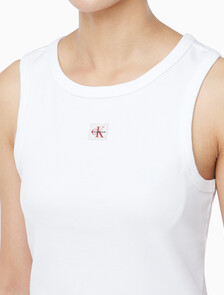 Buy 여성 우븐라벨 코튼 립 탱크 탑 in color BRILLIANT WHITE