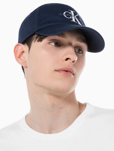 Buy 남녀공용 CKJ 모노그램 엠브로이더리 캡 in color TWILIGHT NAVY