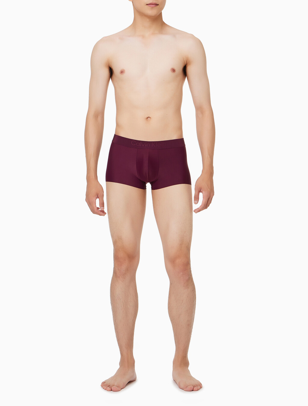 Buy 남성 CK 블랙 마이크로 로우 라이즈 드로즈 in color BURGUNDY